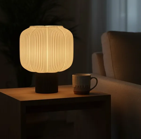 Lumina_Table_Lamp