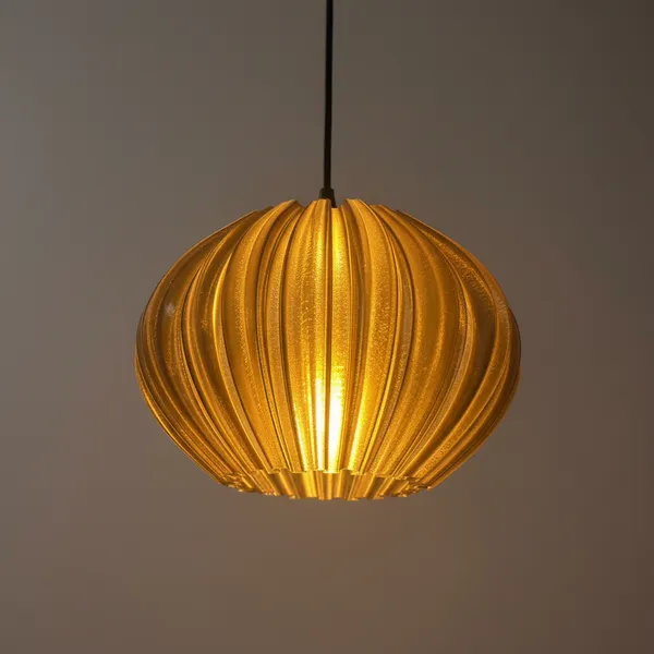 Pumpy_Black_Pendant_Light