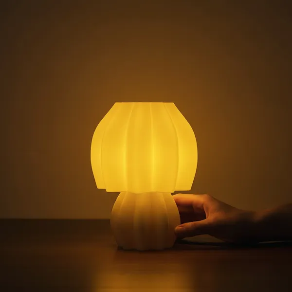 Atmos_Table_Lamp