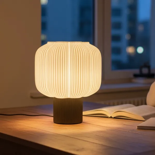 Lumina_Table_Lamp