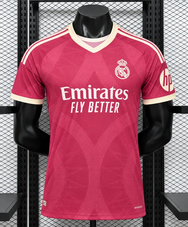 Real_Madrid_3rd_Kit_Pink_player_version