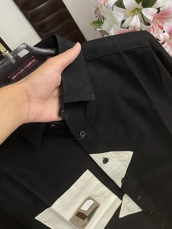Black_White_Cotton_Geometric_Print_Full_Sleeve_Shirt_For_Men