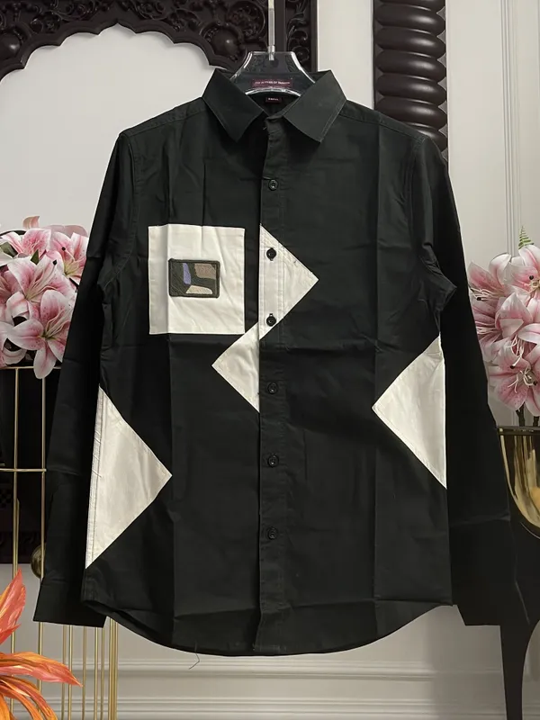 Black_White_Cotton_Geometric_Print_Full_Sleeve_Shirt_For_Men