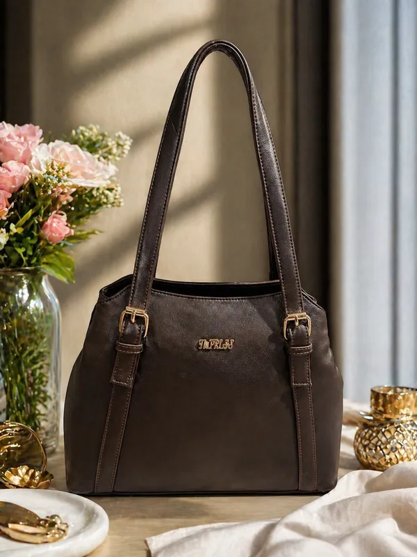 Classic_Brown_Leather_Shoulder_Bag_for_Women