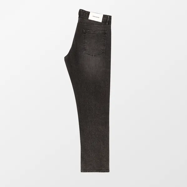 Liam_Slim_In_Charcoal