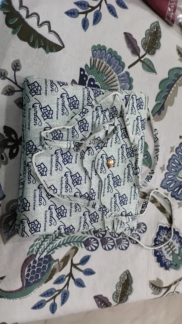 Floral_Print_Multi-Purpose_Cross_Body_Bag_For_Women