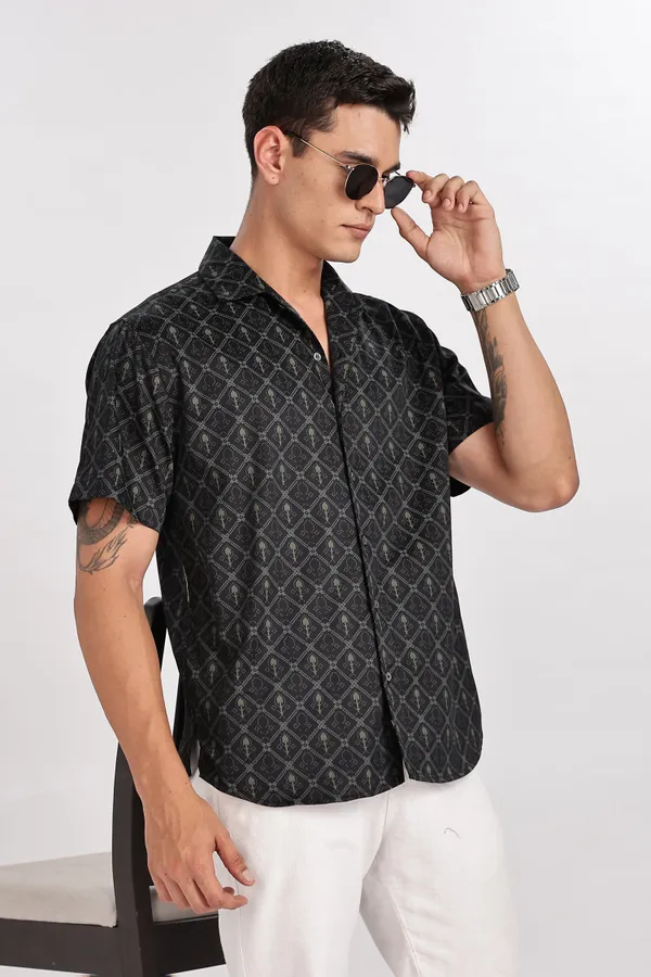 Black_Solid_Cotton_Shirt_For_Men