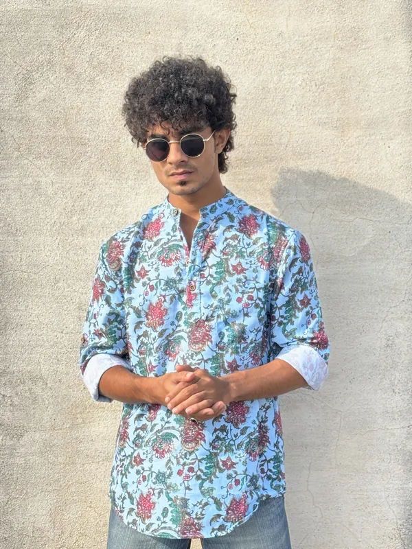 Blue_Floral_Print_Cotton_Kurta_For_Men