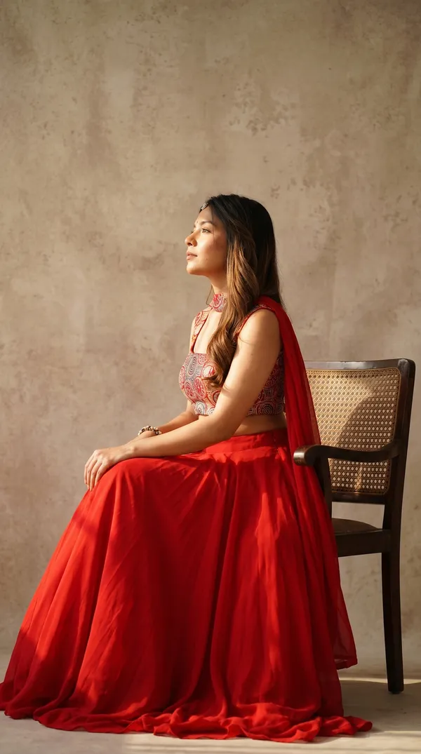Red_Fox_Georgette_Embroidered_Fully_Flared_Lehenga_Choli_For_Women