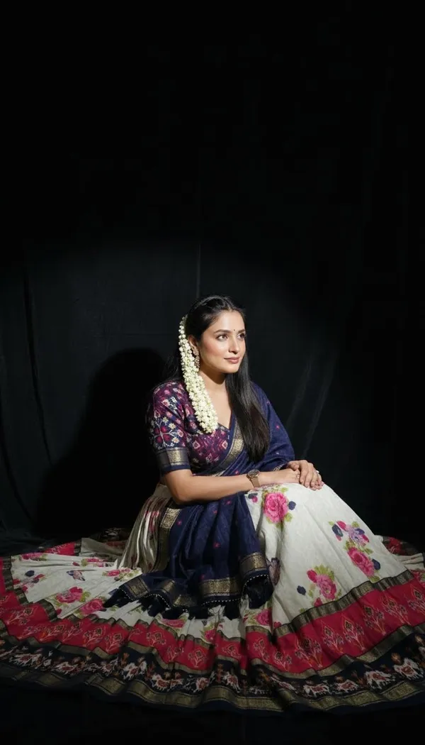 Navy_Blue_Dola_Silk_Patola_Foil_Print_Festive_Lehenga_Choli_For_Women