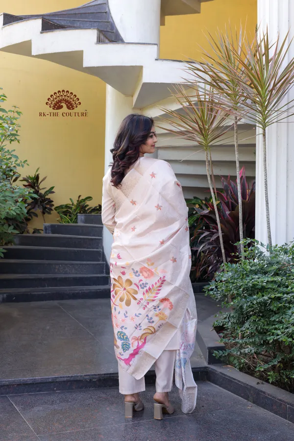 Pastel_Pink_Embroidered_Kurta_Set_With_Dupatta_Heritage_Style_Ethnic_Wear