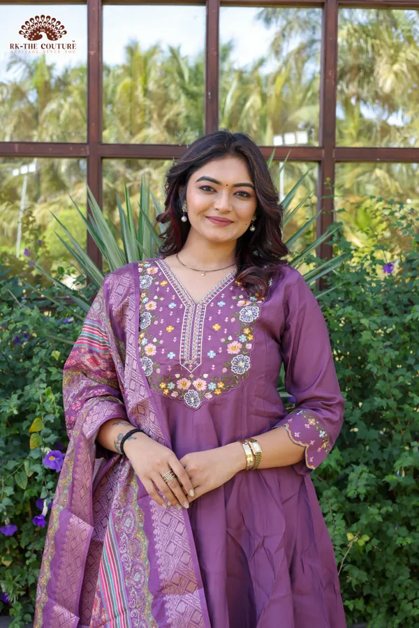 Purple_Embroidered_Cotton_Kurti_Set_With_Banarasi_Dupatta