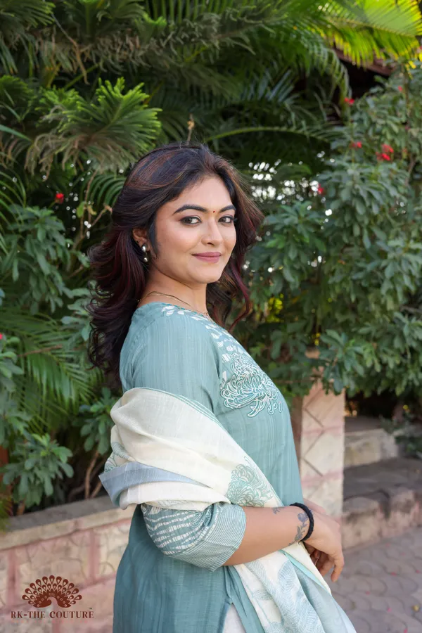 Pastel_Blue_Embroidered_Kurta_Set_With_Dupatta_Women_Ethnic_Wear