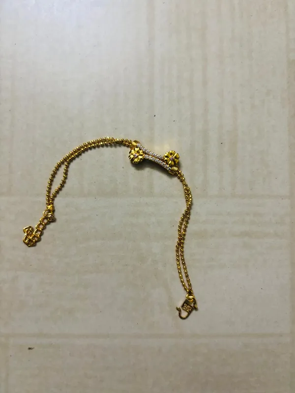 Goldtoned_Barbell_Pendant_Bracelet_With_Dual_Chains