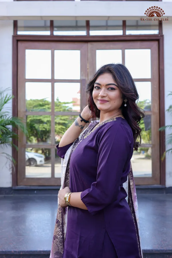 Elegant_Purple_Kurta_Set_With_Embroidered_White_Dupatta_Women_Ethnic_Wear