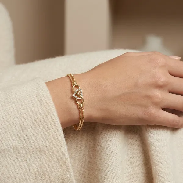 Goldtoned_Delicate_Chain_Bracelet_With_Crystal_Accent