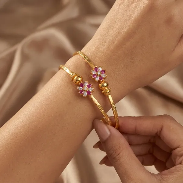 Goldplated_Floral_Bangles_With_Pink_Stones