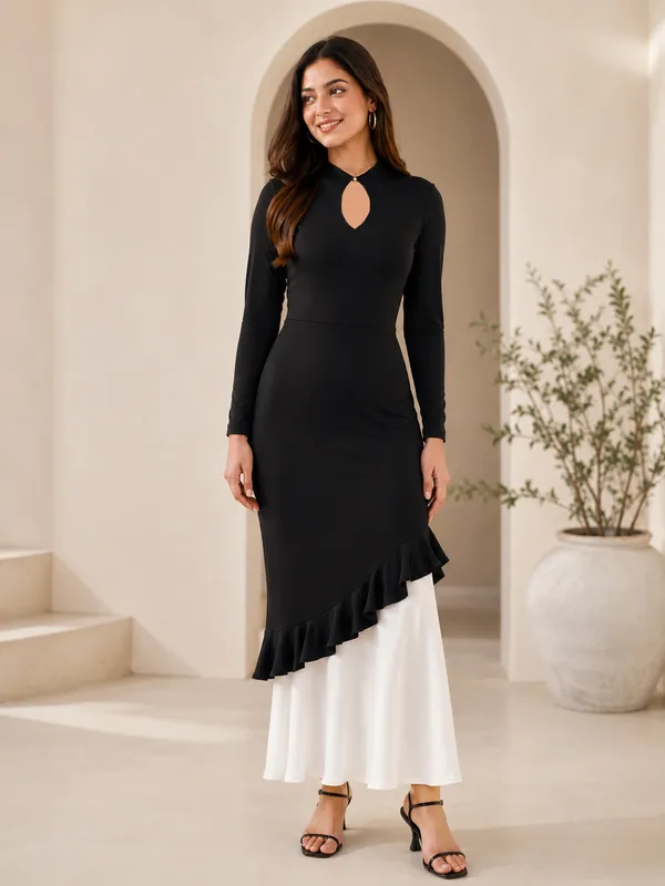 Black_And_White_Zurich_Lycra_Premium_Western_Dress_For_Women