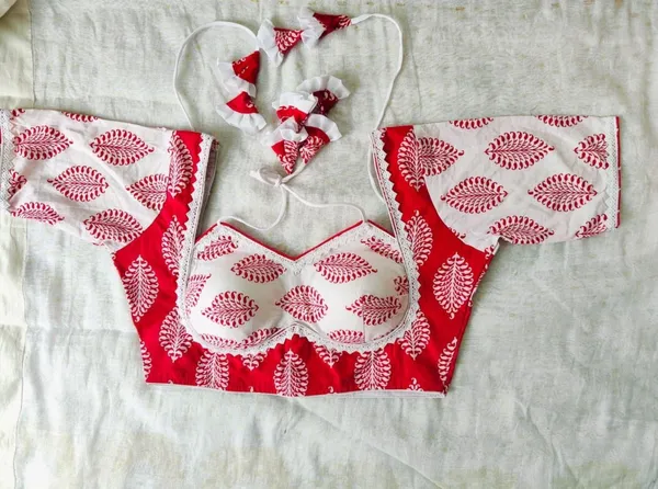 Red_And_White_Cotton_Blouse_For_Women