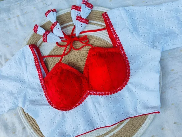 Red_And_White_Cotton_Blouse_For_Women