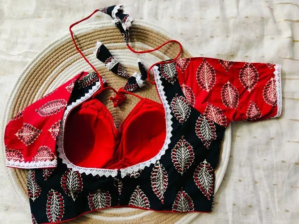 Red_And_Black_Cotton_Blouse_For_Women