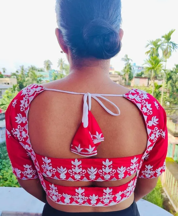Red_Blouse_For_Women