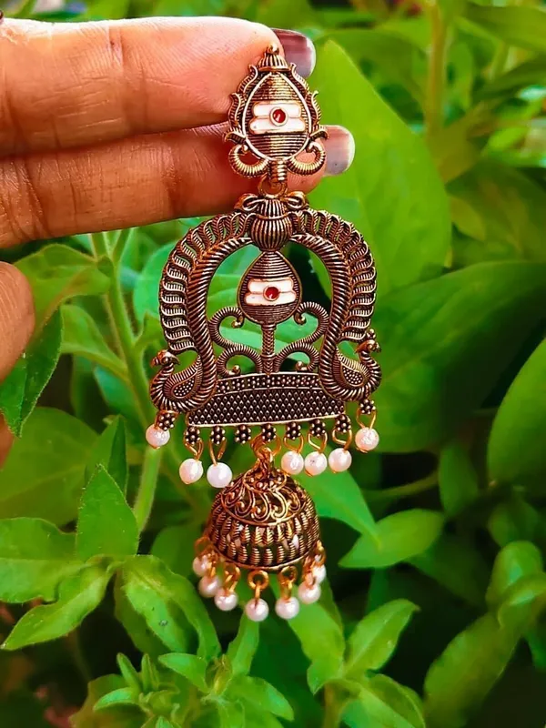 Gold_Gold_Jhumki_Earring_For_Women