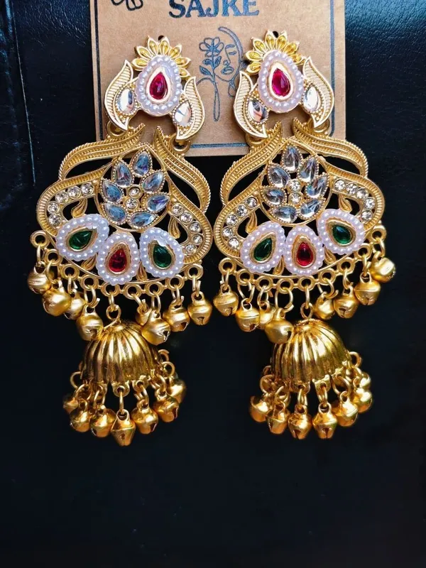 Gold_Brass_Jhumki_Earring_For_Women