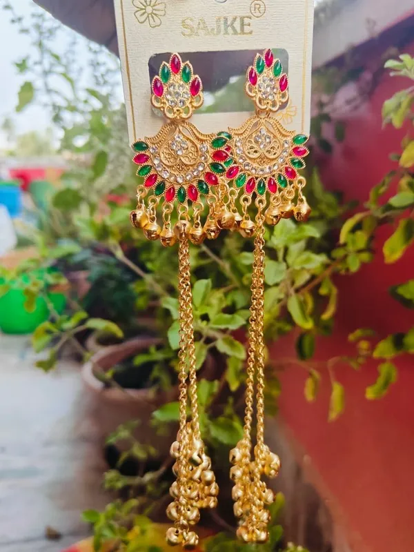 Gold_Brass_Jhumki_Earring_For_Women