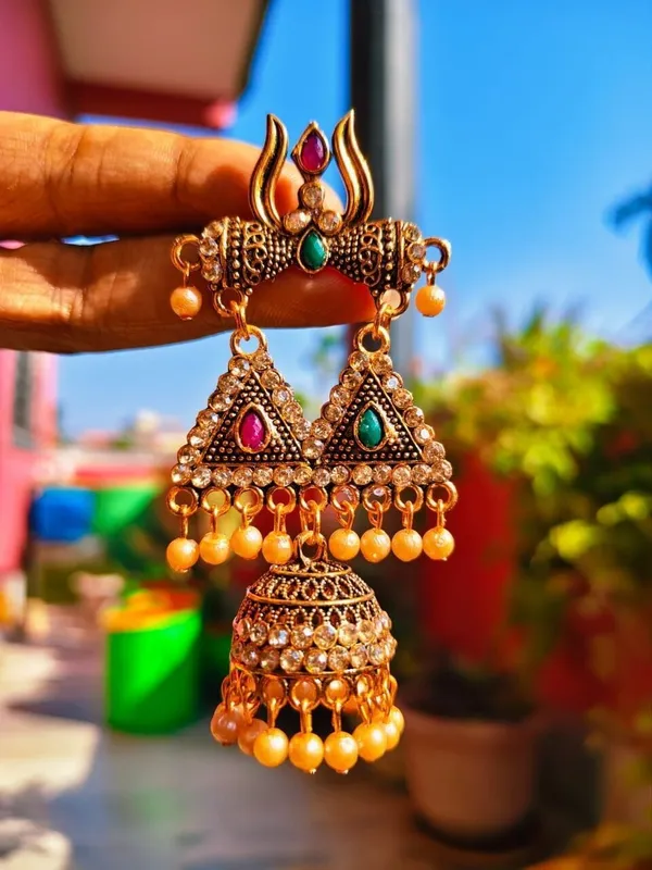Gold_Brass_Jhumki_Earring_For_Women