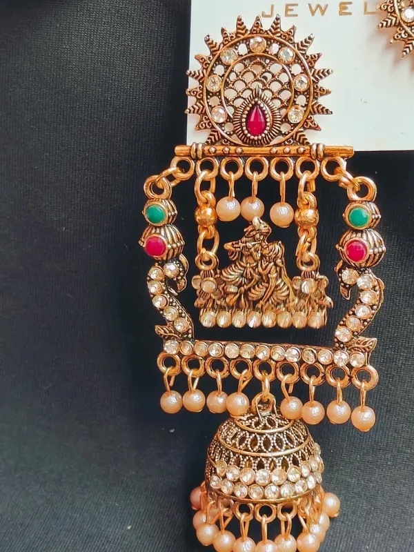 Gold_Brass_Jhumki_Earring_For_Women
