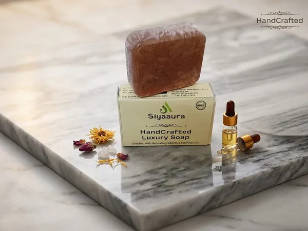 Siyaaura_Handcrafted_Luxury_Reetha_Soap