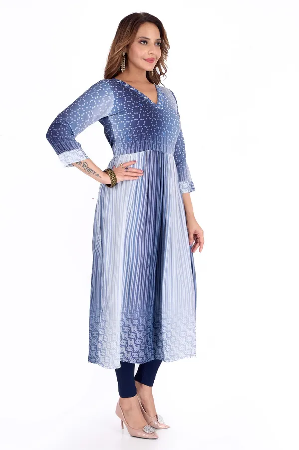 Blue_Gradient_Polka_Dot_Pleated_Anarkali_Kurta_With_Empire_Waist