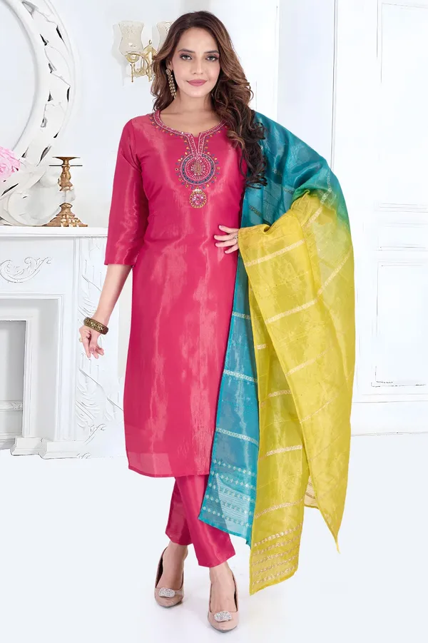 Women'S_Embroidered_Silk_Blend_Salwar_Suit_Set_With_Multicolor_Dupatta