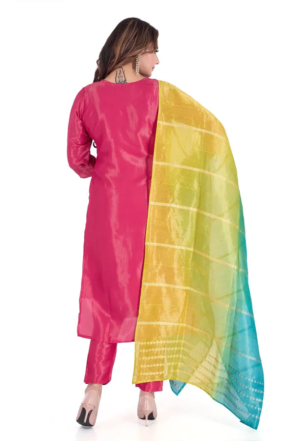 Women'S_Embroidered_Silk_Blend_Salwar_Suit_Set_With_Multicolor_Dupatta