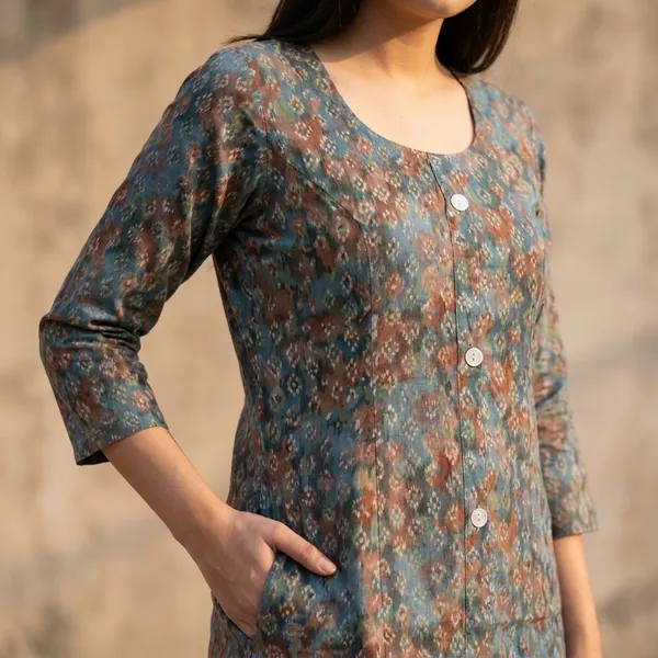 Floral_Print_Button_Down_Kurta_With_Pockets
