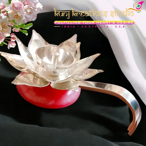 Vintage_Silver_Finish_Lotus_Diya_With_Curved_Handle_Heritage_Divine_Pooja_Oil_Lamp