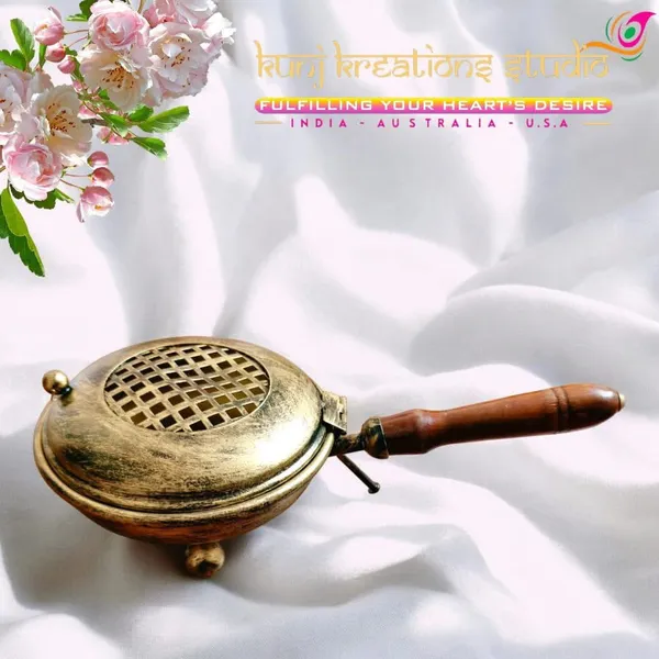 Polished_Brass_Incense_Burner_With_Wooden_Handle