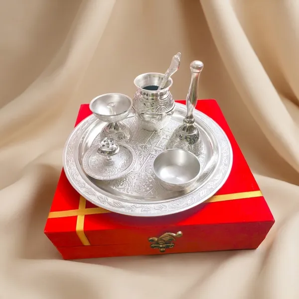Vintage_Silver_Finish_Plated_Divine_Pooja_Thali_Pack_With_Heritage_Embossed_Design_Set_Of_7