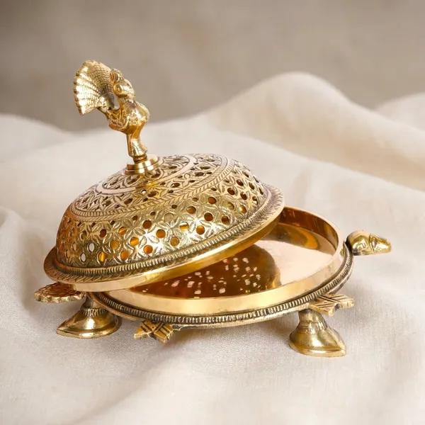 Polished_Brass_Artisanal_Serving_Dish_With_Regal_Peacock_Handle_And_Dome_Lid