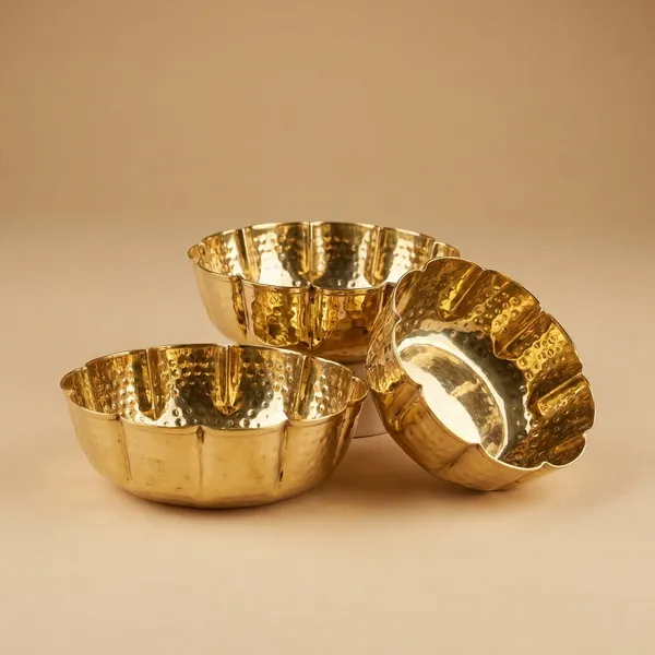 Lustrous_Gold_Polished_Brass_Hammered_Bowls_With_Scalloped_Edges_Artisanal_Serving_And_Divine_Pooja_Bowls_Pack_Of_3