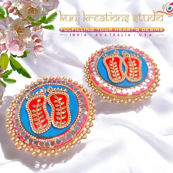 Hand_Etched_Artisanal_Divine_Pooja_Thali_Pack_With_Goddess_Laxmi_Feet_Design_Pack_Of_2