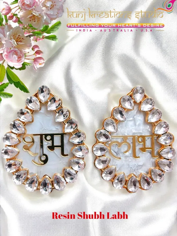 Artisanal_Resin_Prosperity_Shubh_Labh_Wall_Hanging_With_Crystal_Border_Pack_Of_2
