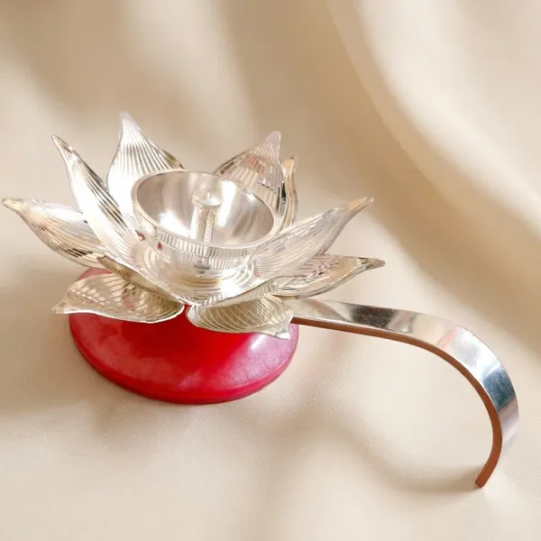 Vintage_Silver_Finish_Lotus_Diya_With_Curved_Handle_Heritage_Divine_Pooja_Oil_Lamp