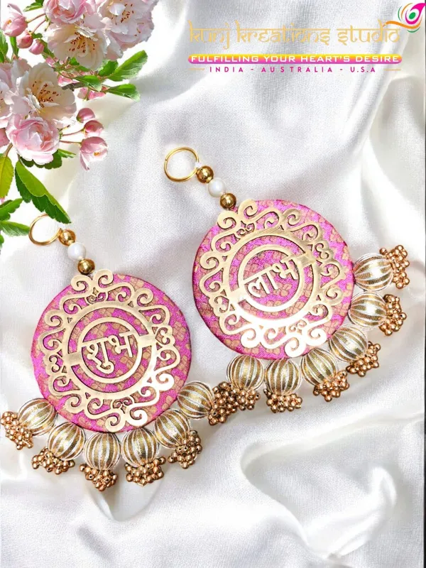 Blush_Pink_Prosperity_Shubh_Labh_Meenakari_Pooja_Decor_With_Lustrous_Gold_Pack_Of_2