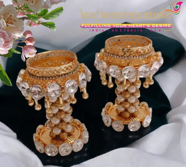 Kalawa_Diya_With_Pearl_And_Crystal_Dangles_Pack_Of_2