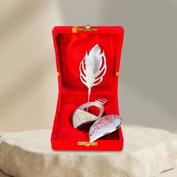 Vintage_Silver_Finish_Plated_Artisanal_Leaf_With_Diya_And_Heart_Shaped_Bowl_Gift_Pack_In_Red_Velvet_Box_Set_Of_2