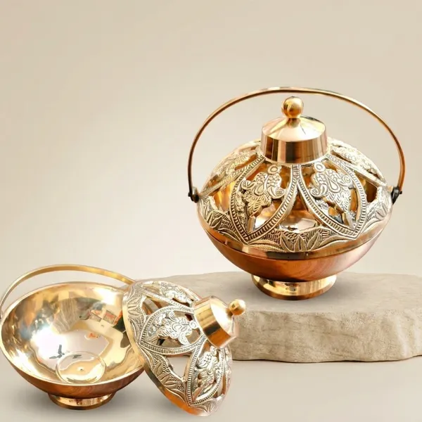 Premium_Polished_Brass_Artisanal_Diya_With_Intricate_Floral_Design_And_Handle_Pack_Of_2
