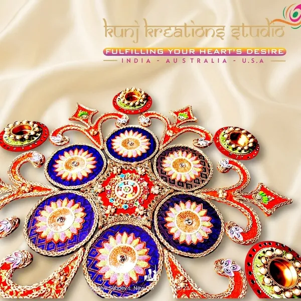 Hand_Etched_Artisanal_Rangoli_Pack_With_Floral_And_Regal_Design
