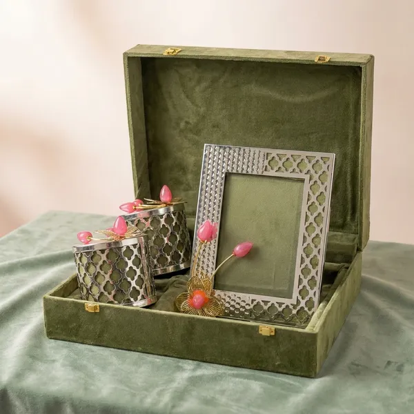 Olive_Emerald_Green_Velvet_Gift_Box_Pack_With_Artisanal_Frame_And_Candle_Holders_Set_Of_4